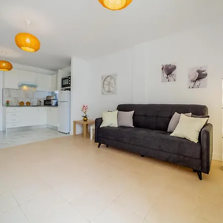 Vida En Alondras Park 德尔锡伦西奥海岸