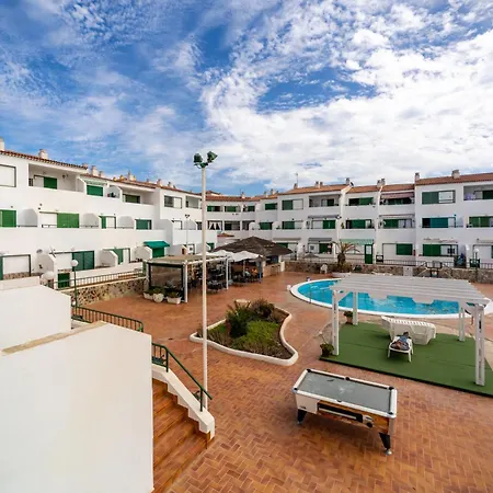 Vida En Alondras Park Apartman Costa Del Silencio