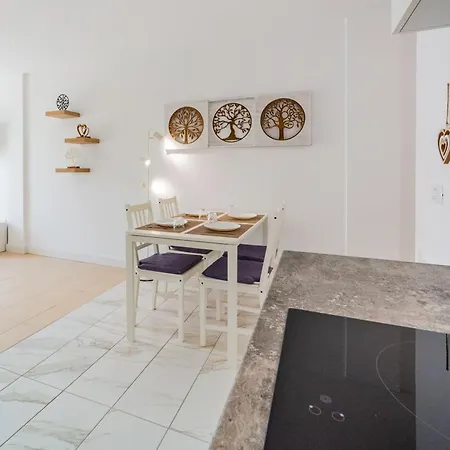 Апартаменты Vida En Alondras Park *