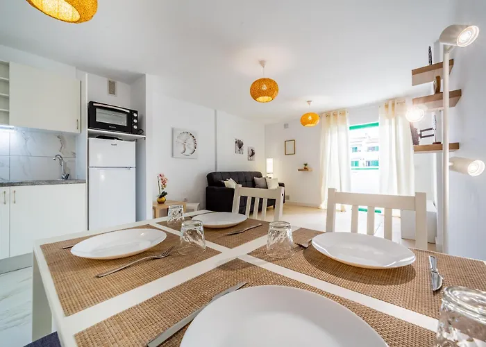 Vida En Alondras Park Коста-дель-Силенцио